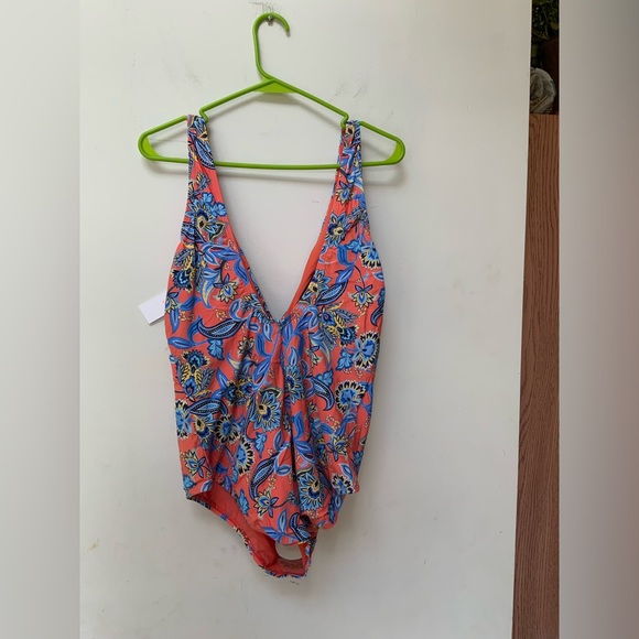 Jantzen Tigerlily One-Piece NWT - Picture 11 of 14